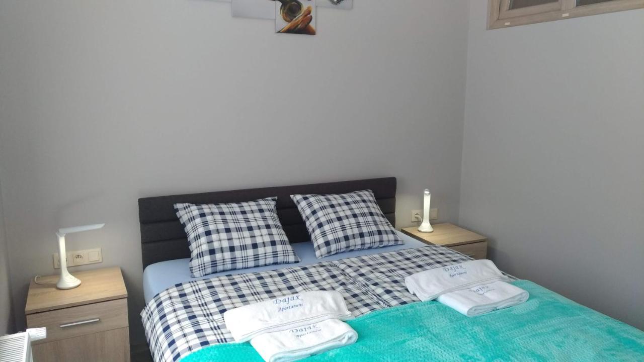 Dajax Apartament 波别罗沃 外观 照片